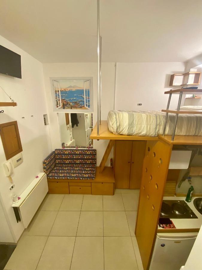 Boat Apartment Неаполь Экстерьер фото