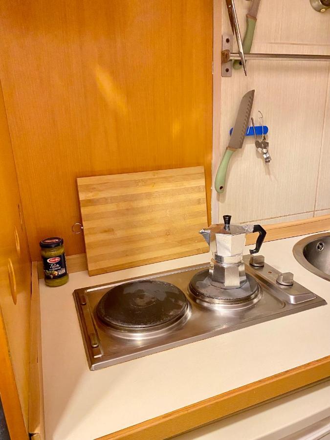 Boat Apartment Неаполь Экстерьер фото